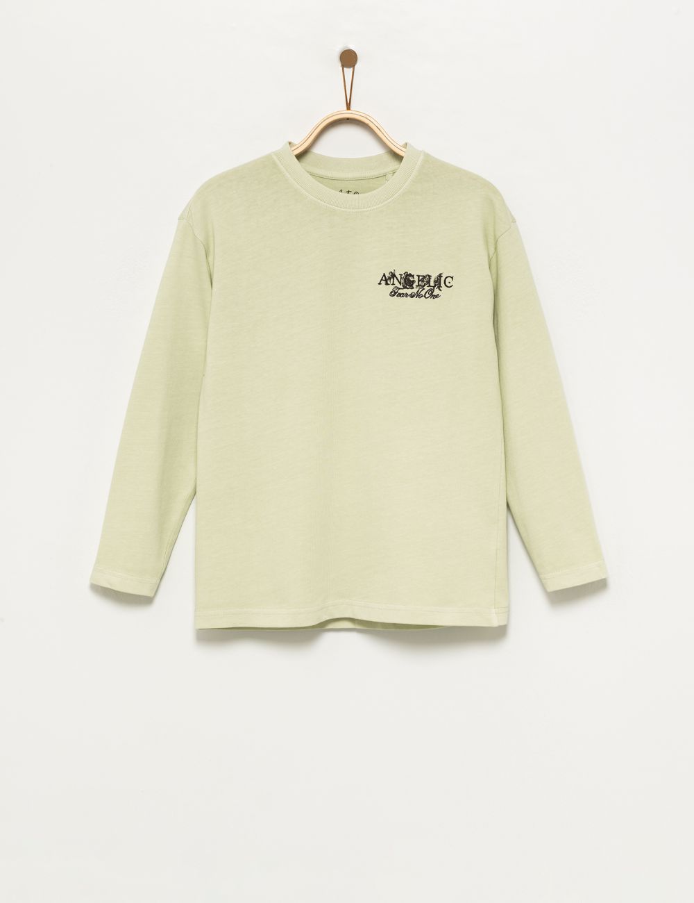 טי שירט דפוס ורקמה