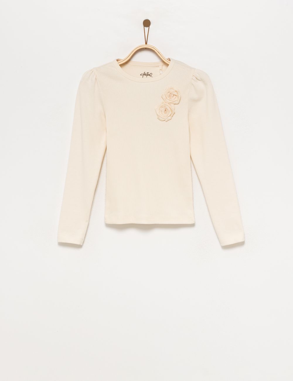 טי שירט עם פרחים