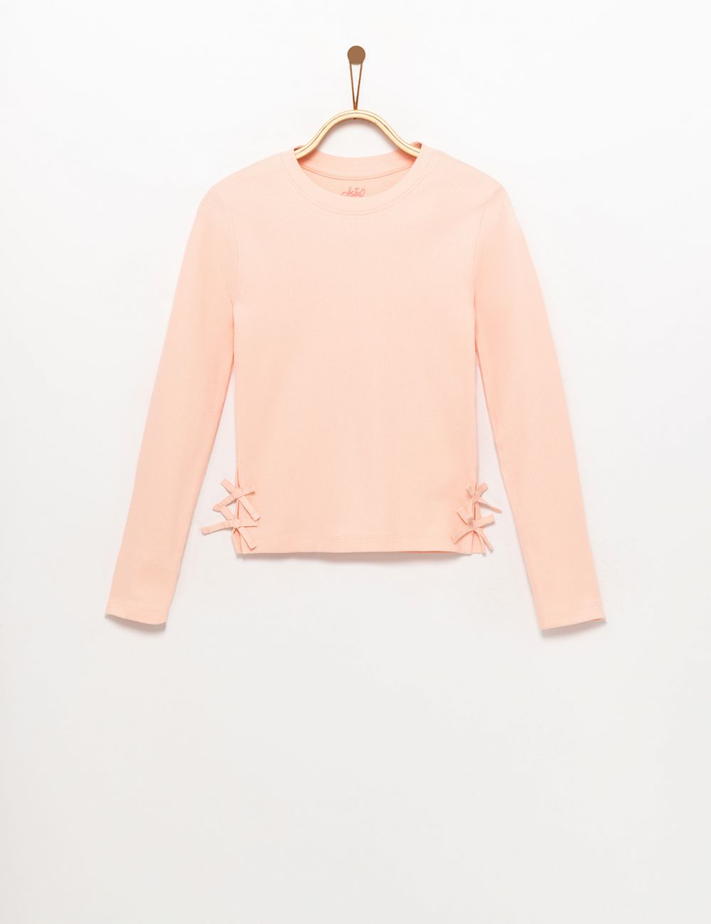 טי שרט שרוול ארוך עם פפיונים בצד