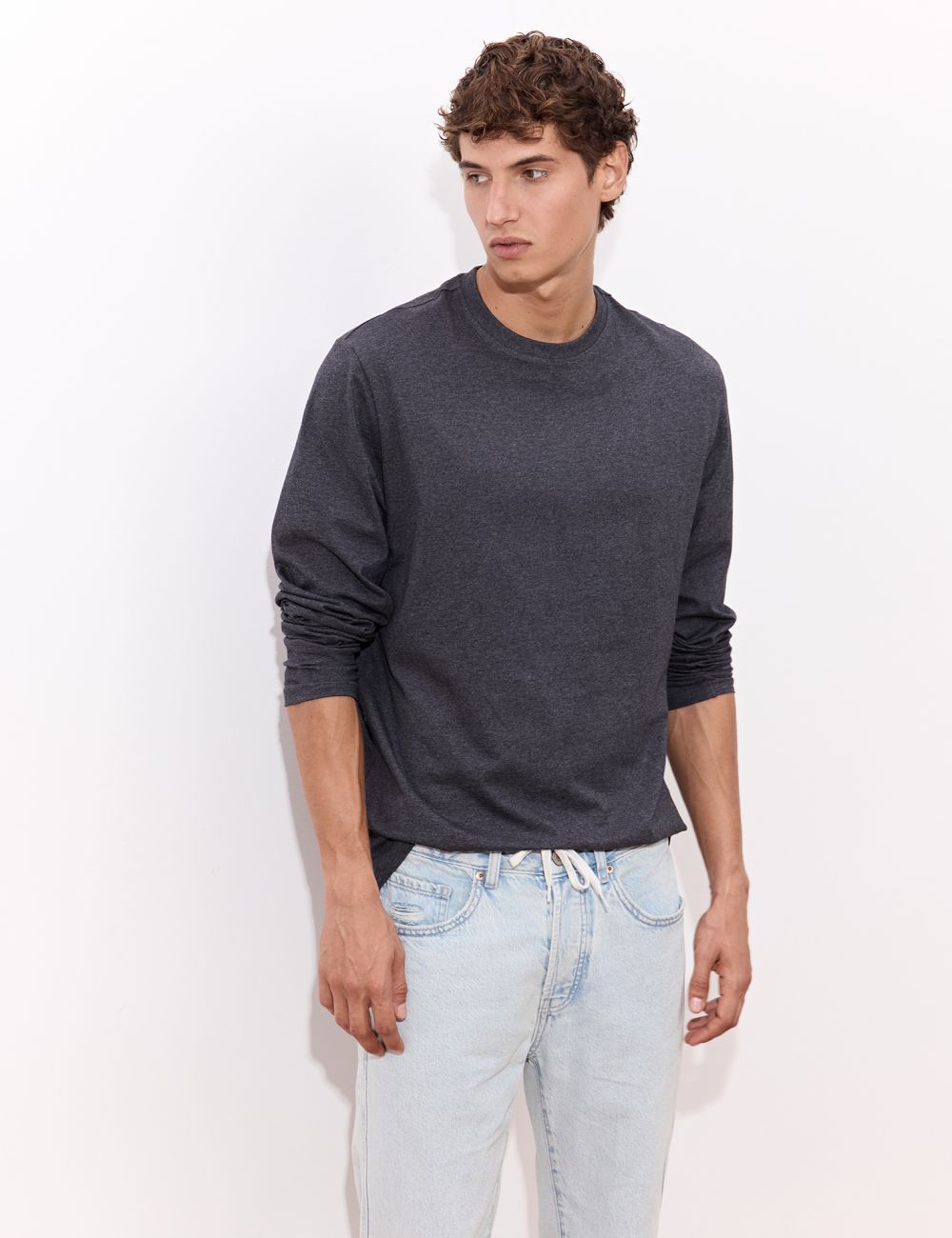 חולצת בייסיק שרוול ארוך