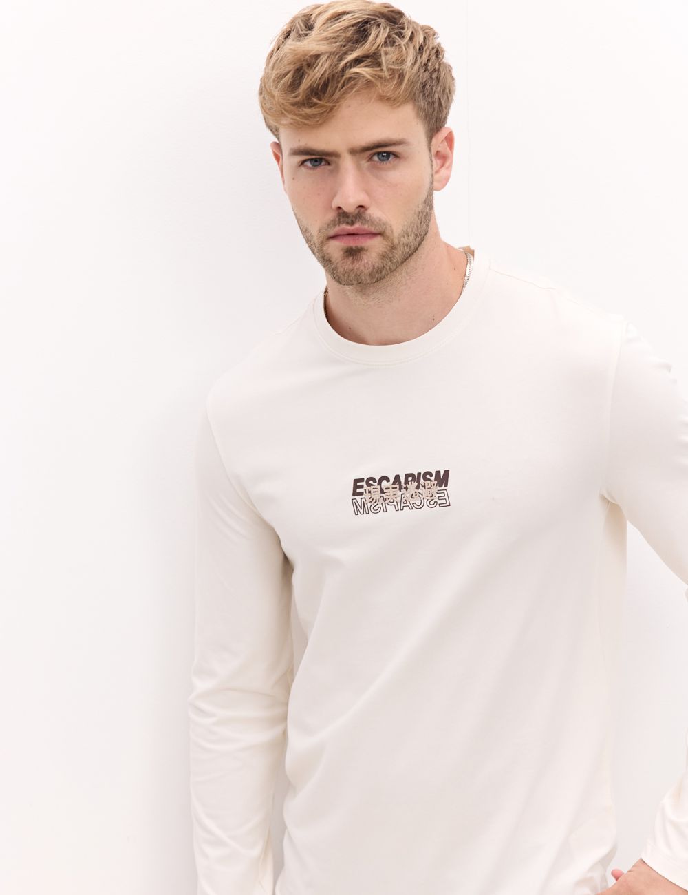 טי-שירט ארוכה עם כיתוב