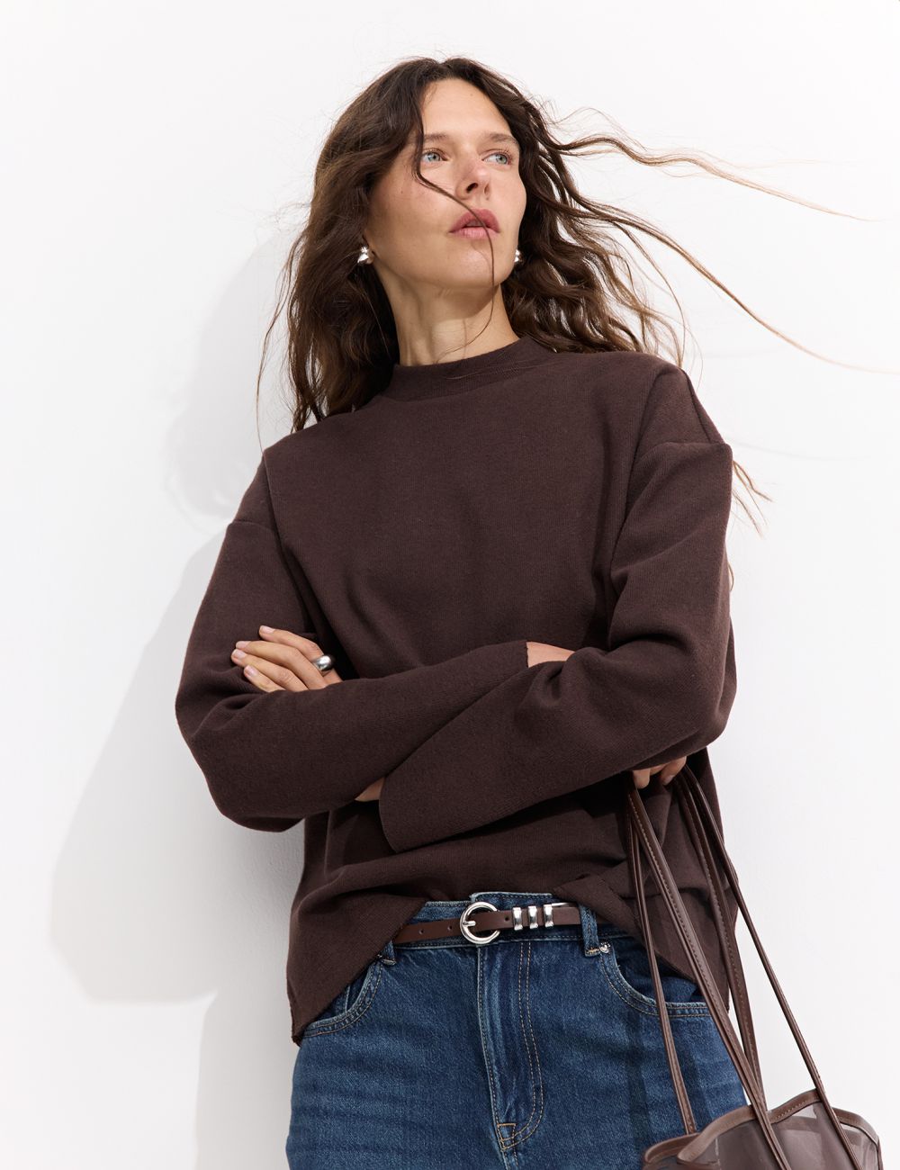 סווטשירט קל עם גולף בטקסטורה