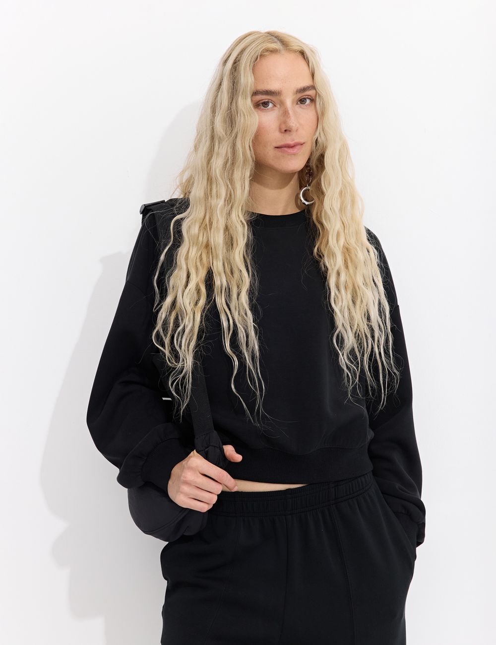 סווטשירט אינטרלוק קרופ