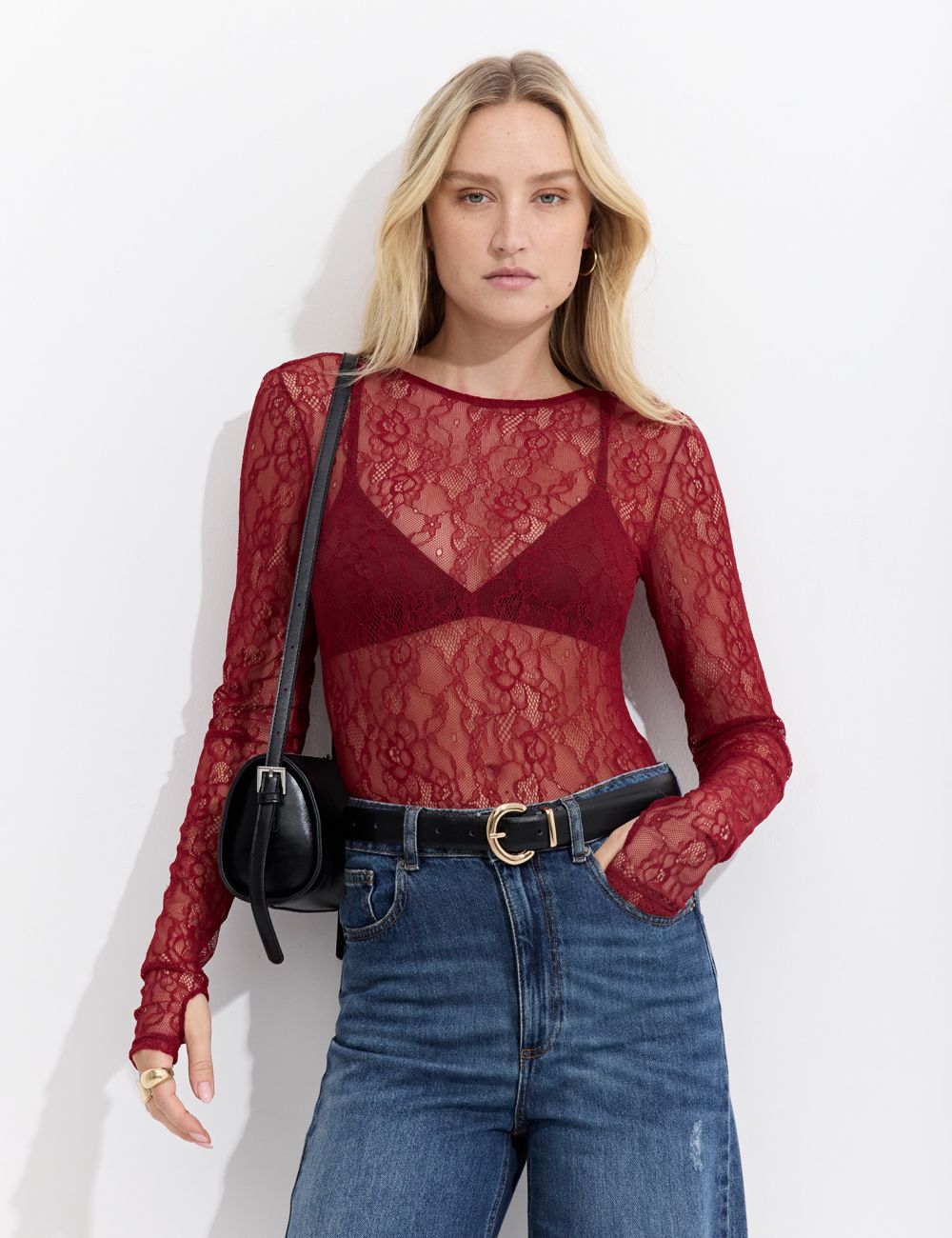 בגד גוף תחרה ארוך