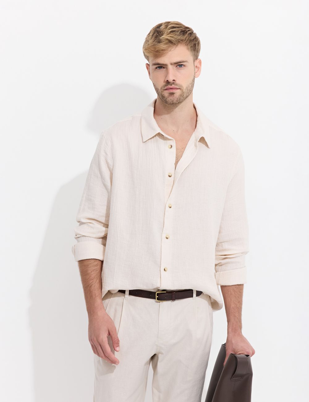 חולצה מכופתרת עם אפקט מקומט