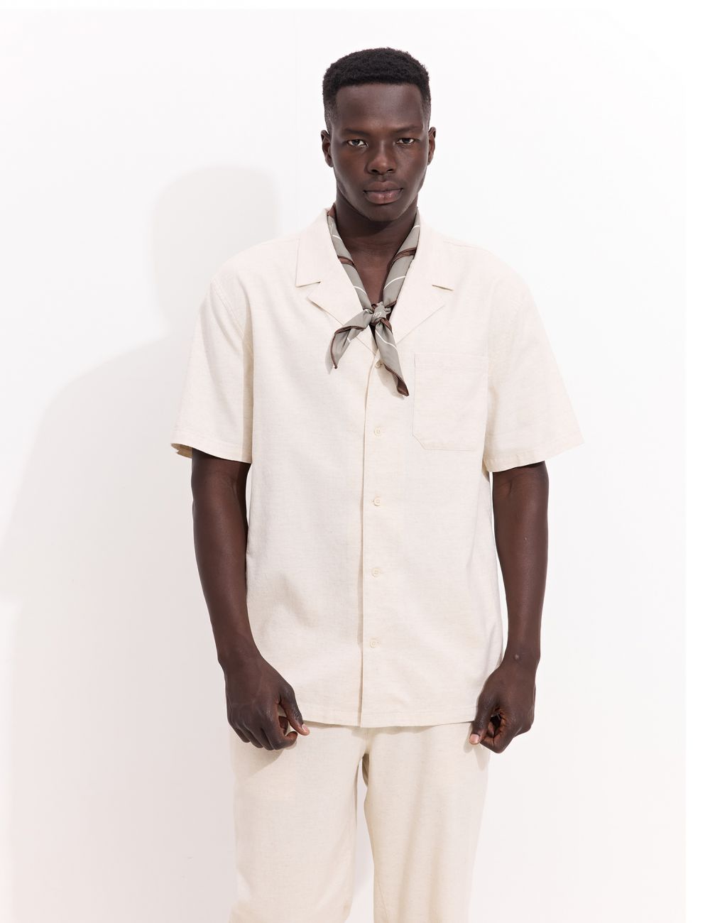 מכופתרת ריזורט