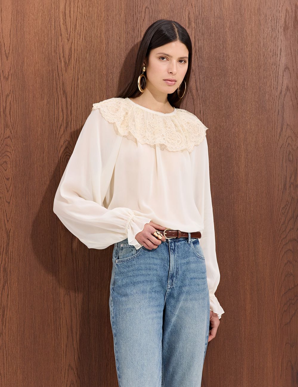 חולצת שיפון ארוכה עם צווארון