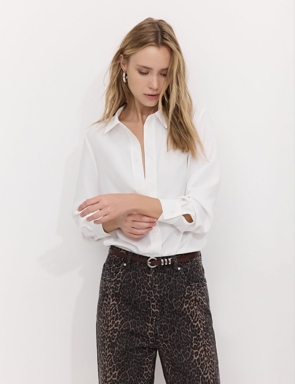 חולצה מכופתרת