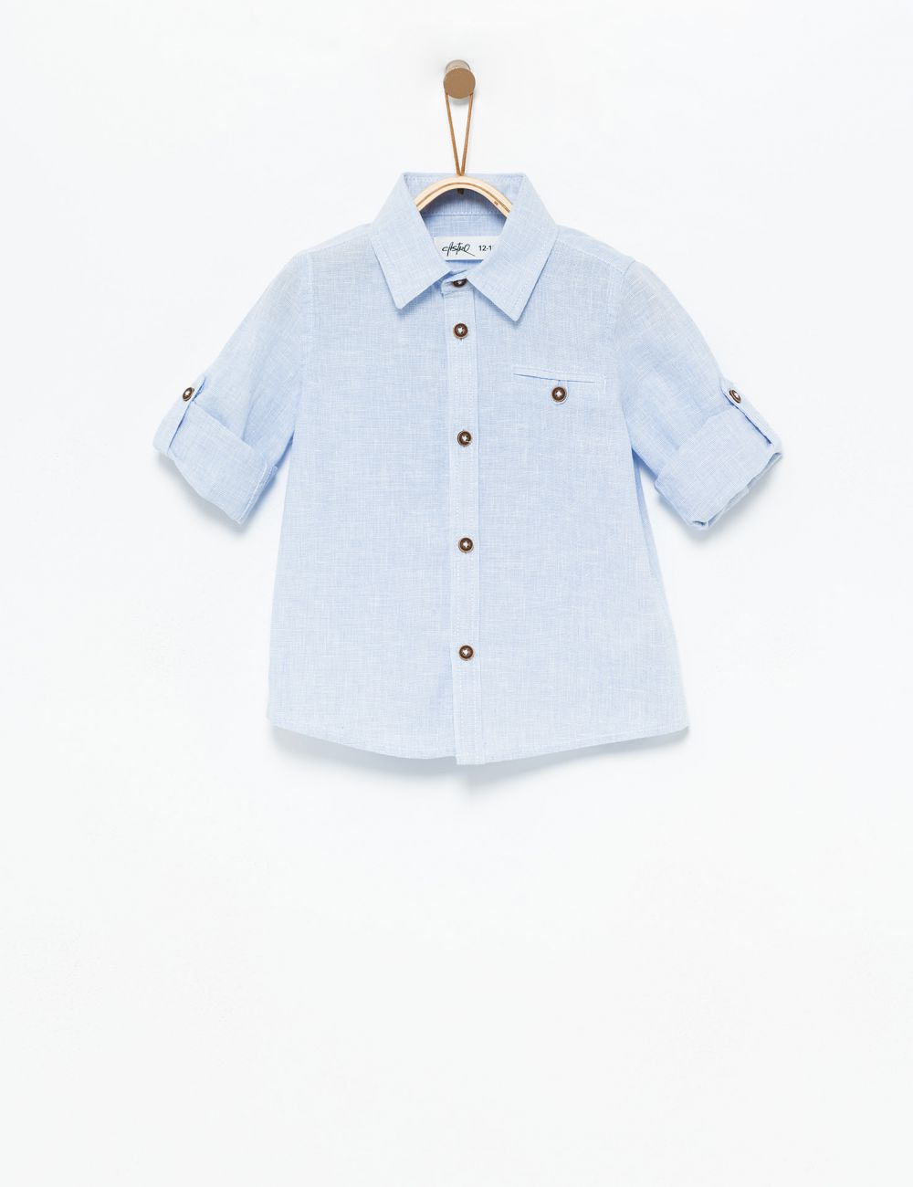 חולצת פשתן מכופתרת