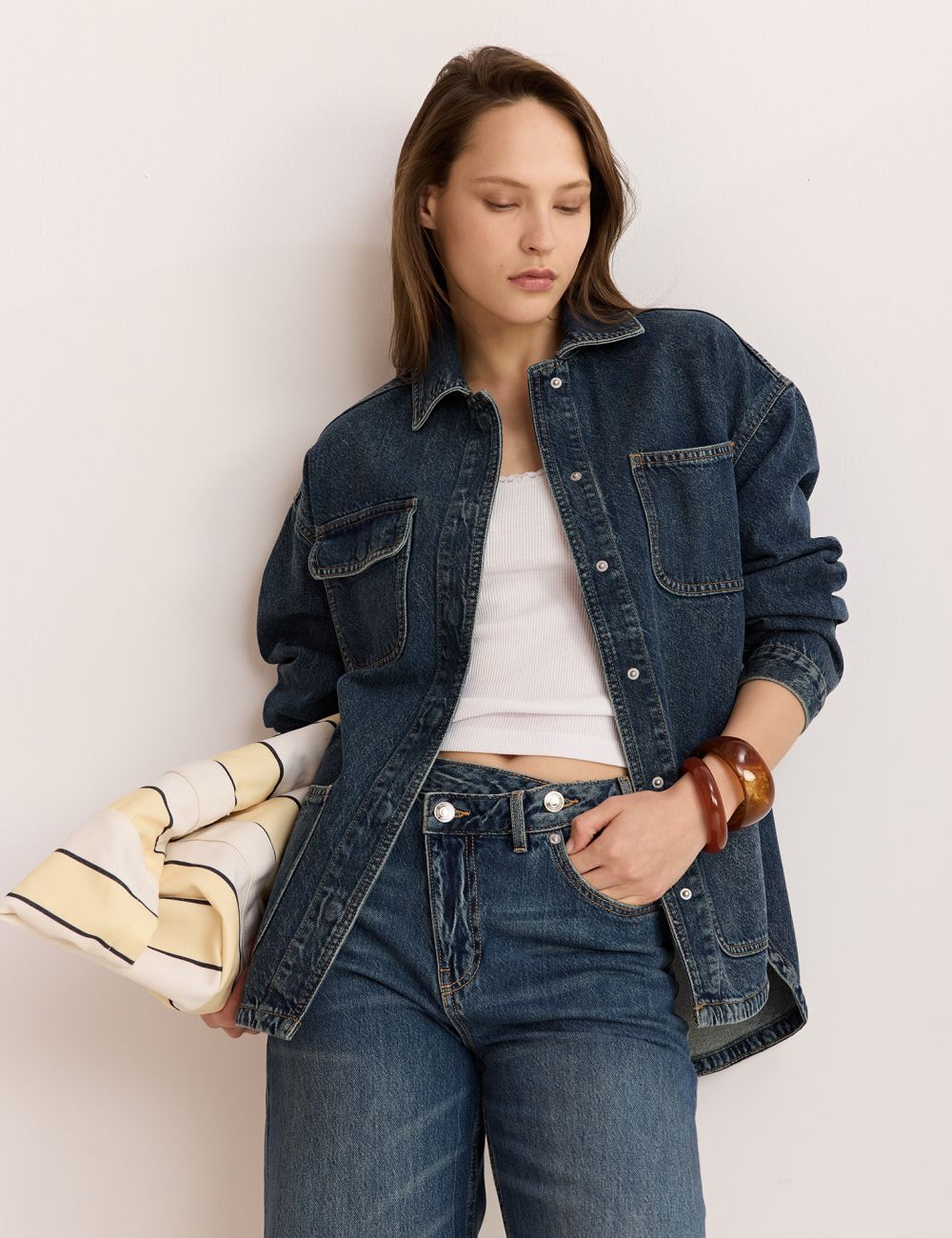 ג׳קט ג׳ינס כיסים