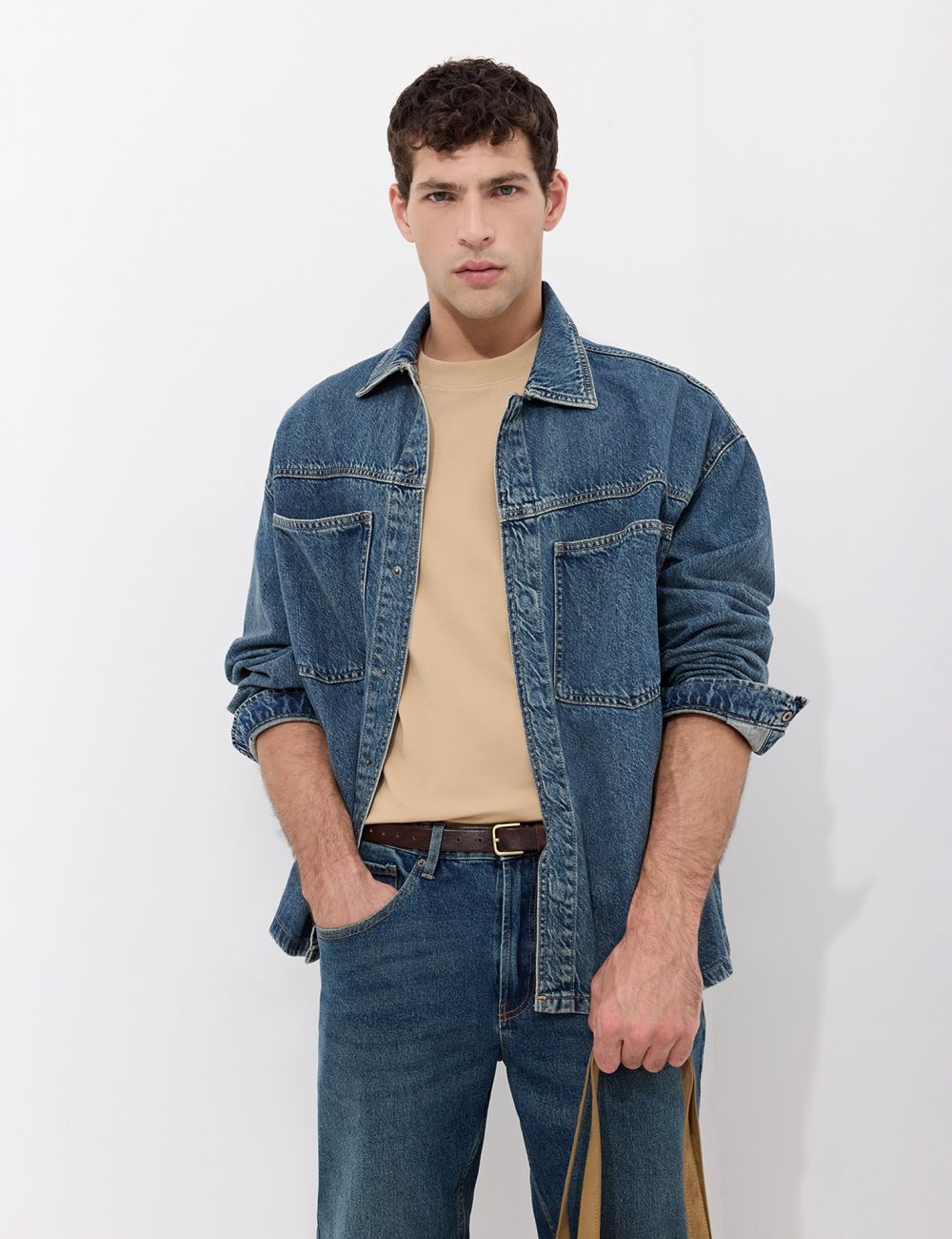 חולצת ג’ינס אוברסייז