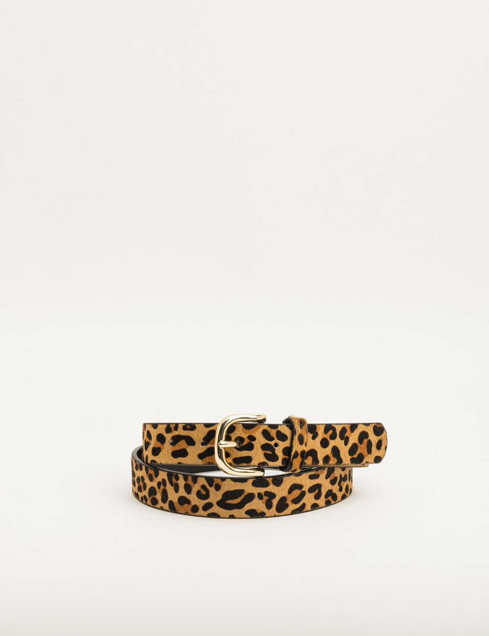 חגורת עור מנומרת