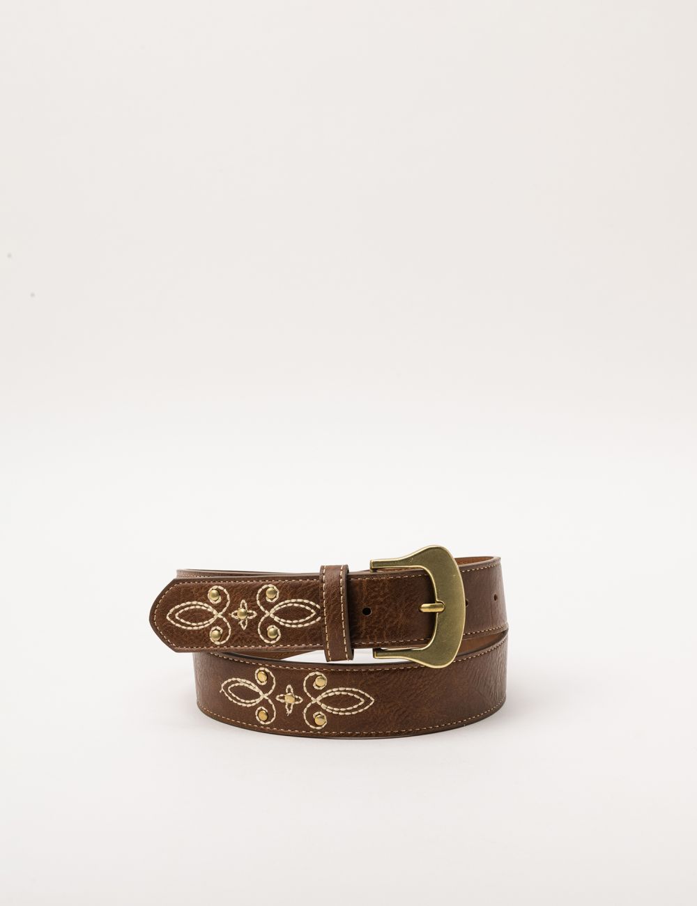 חגורה עם עיטורים
