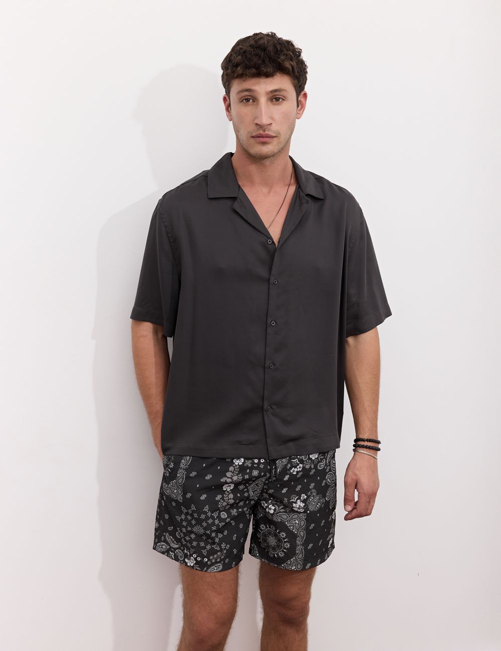 בגד ים עם דפוס בנדנה