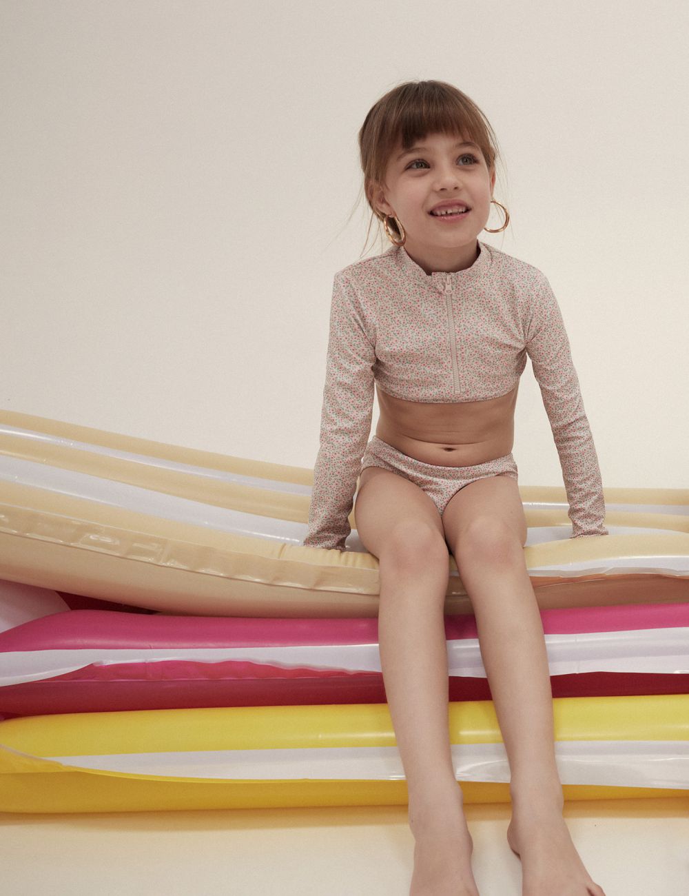 בגד ים פרחוני