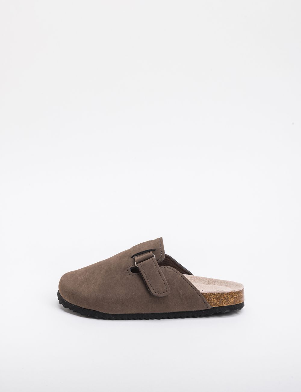 כפכפים לבנים