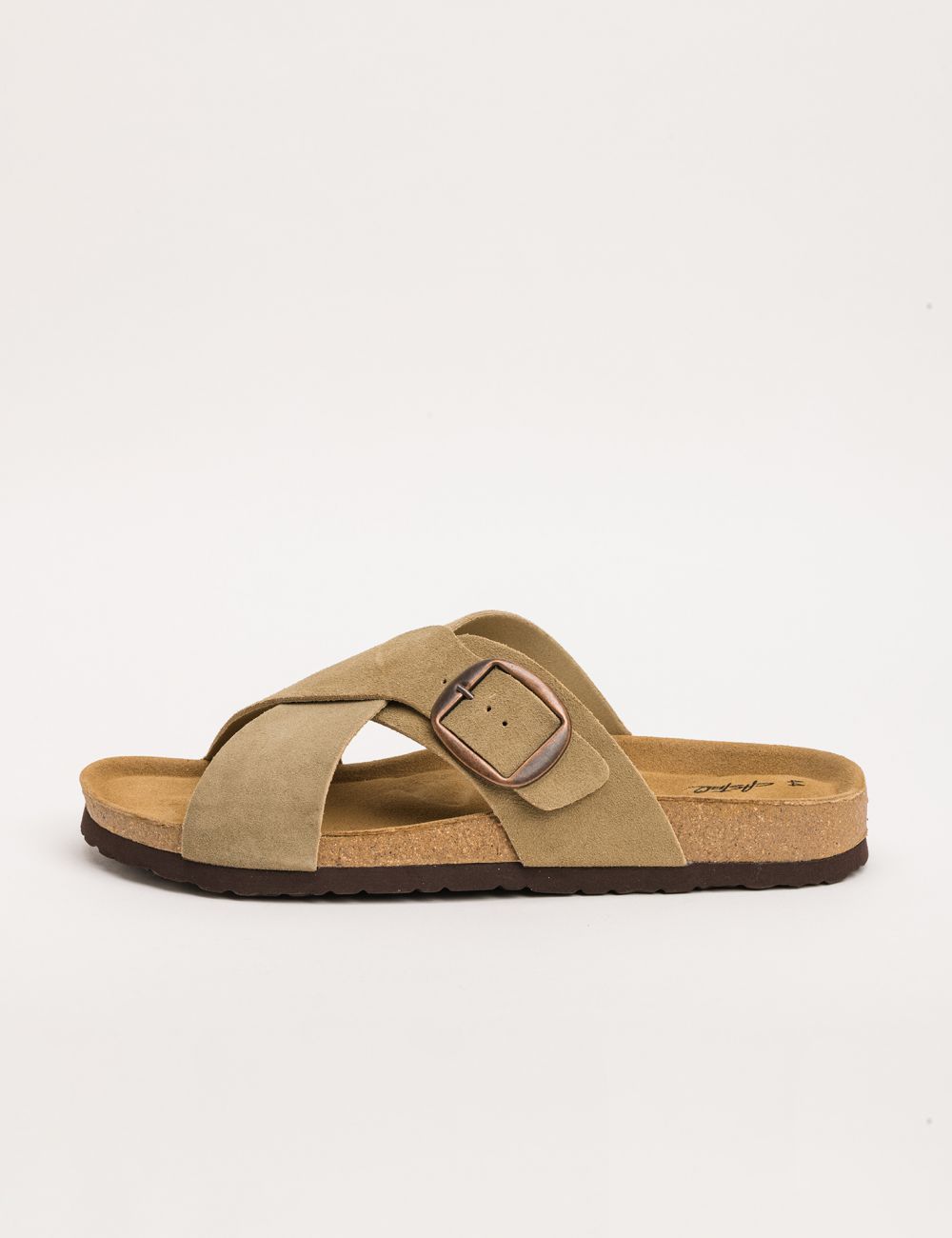 כפכפים עם רצועות מוצלבות