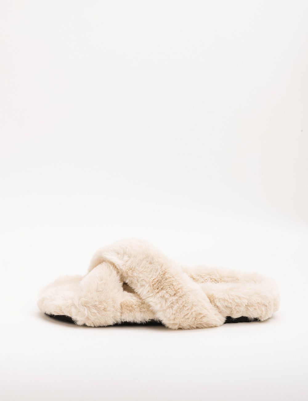 כפכפי פרווה עם רצועות איקס