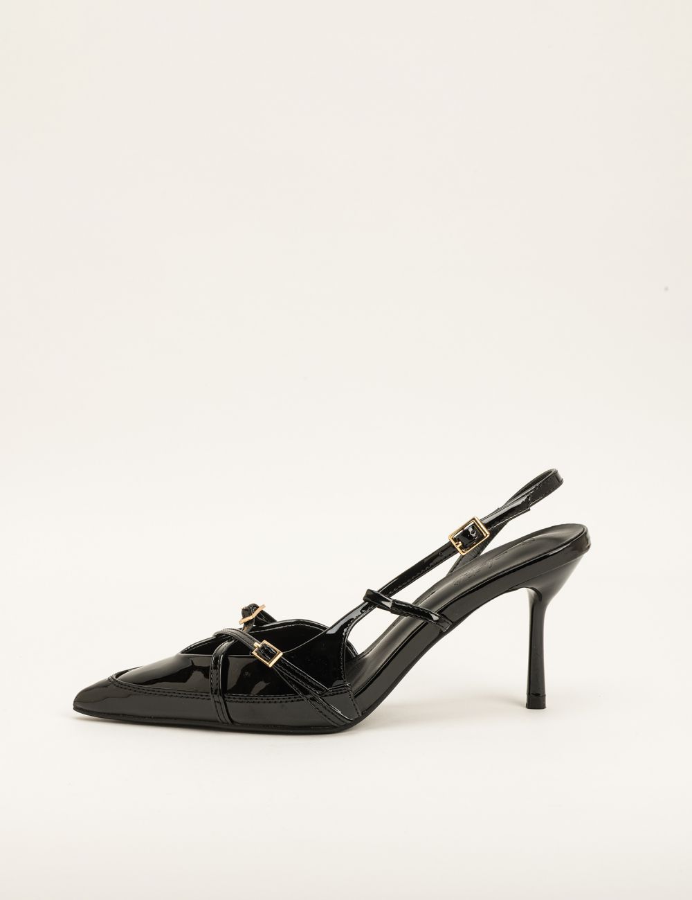 סנדלי עקב רצועות