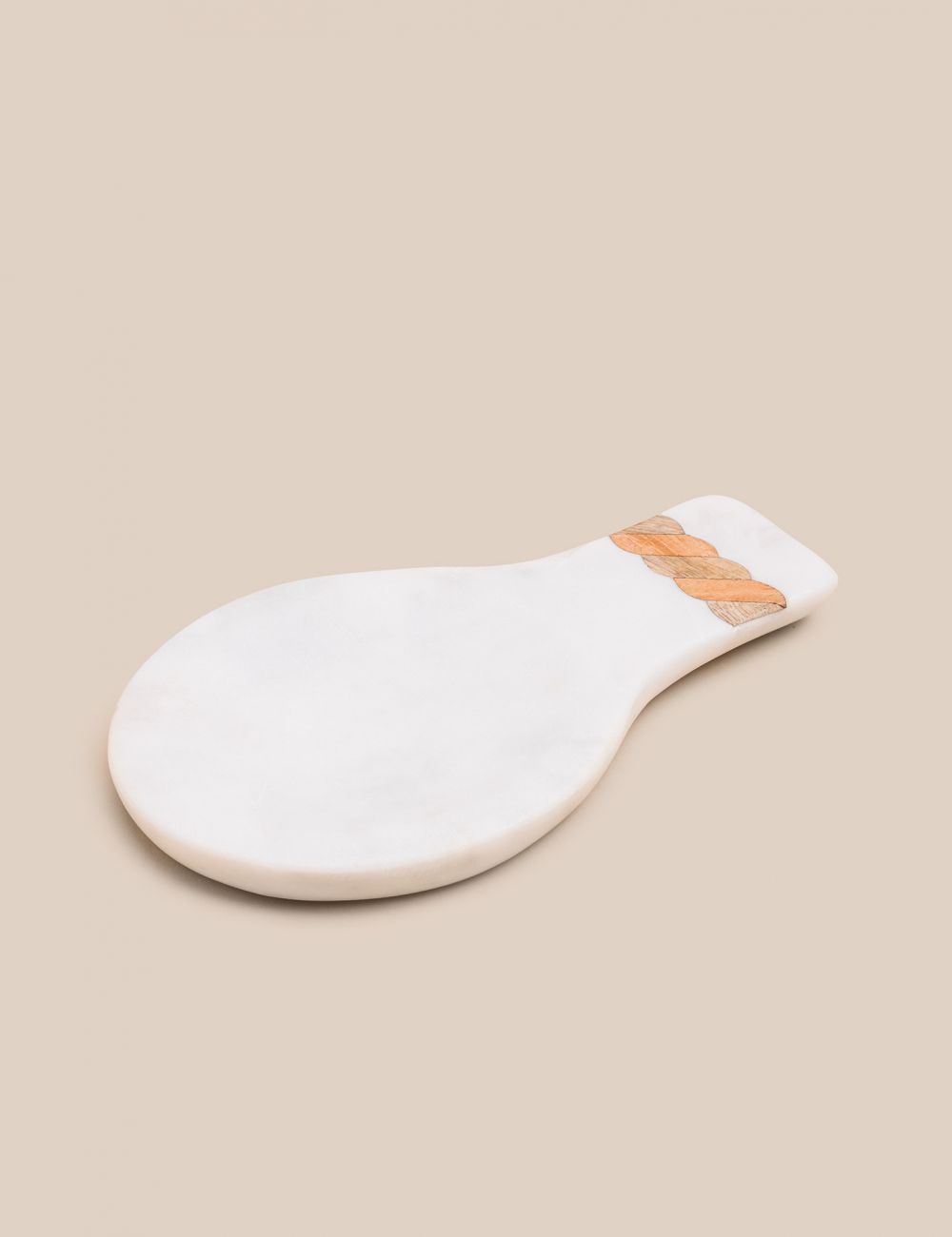 כף הנחה משיש ועץ