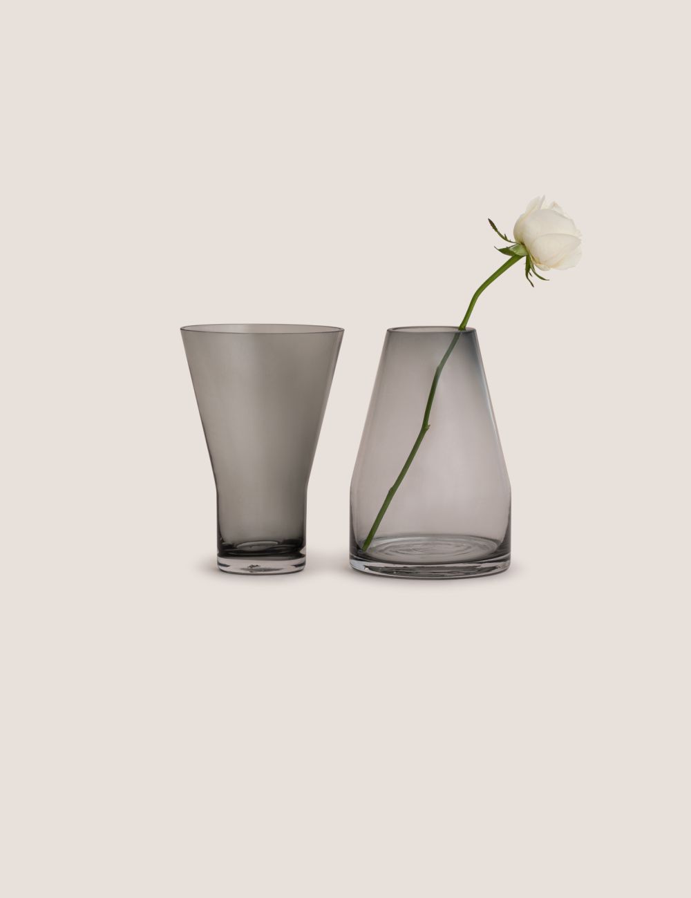 JASMIN VASE