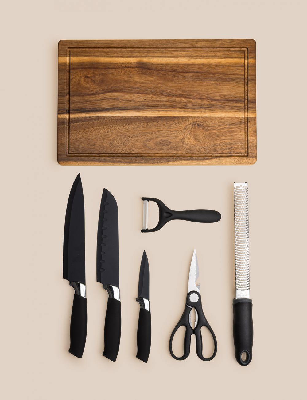 מארז קרש סכינים ואבזרי מטבח
