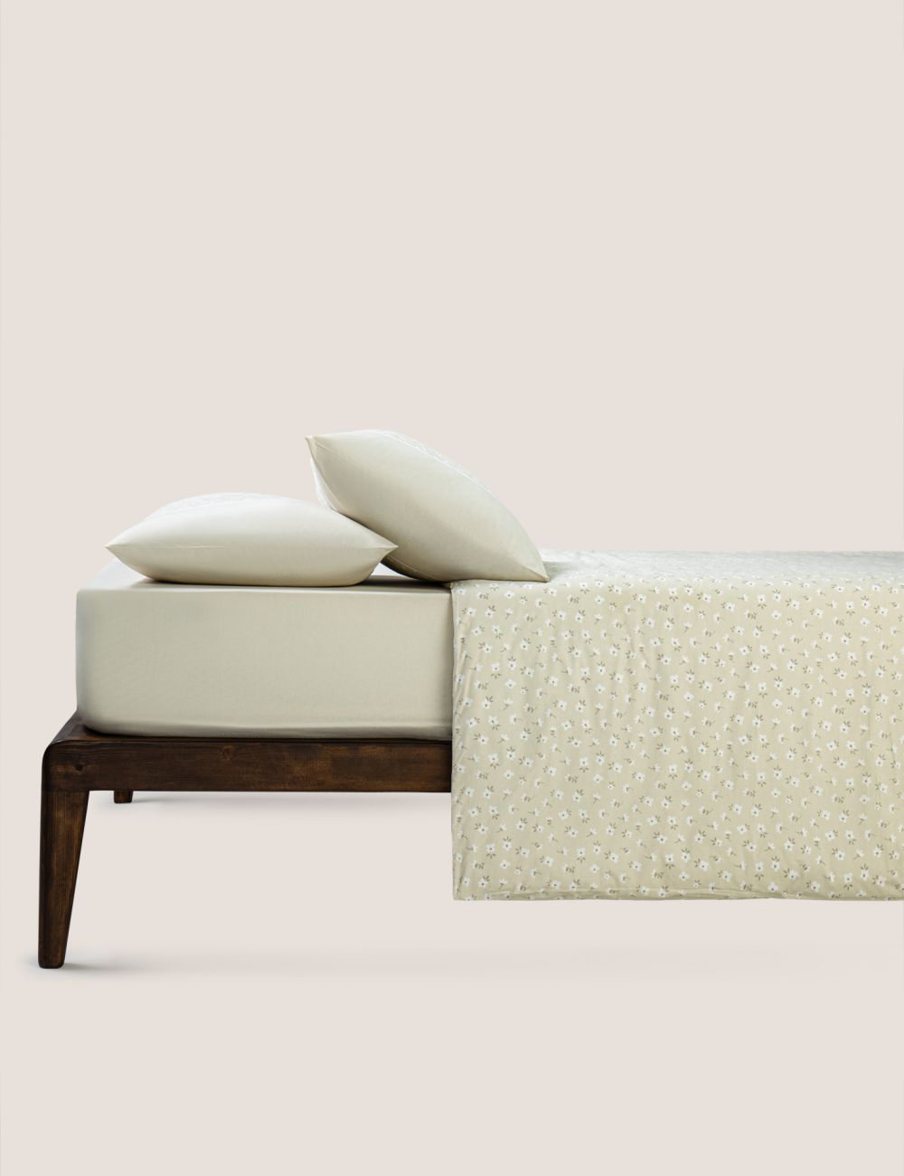 סט מצעים פרחוני NOA