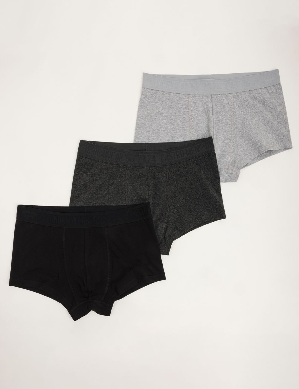 מארז 3 תחתוני בוקסר קצרים