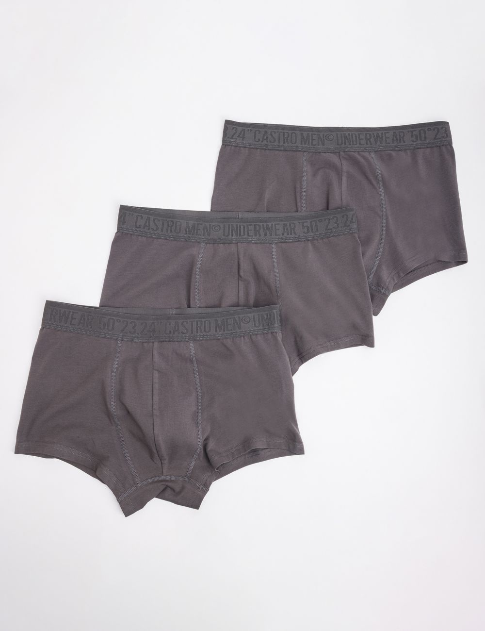 מארז שלישיית בוקסרים רגל קצרה